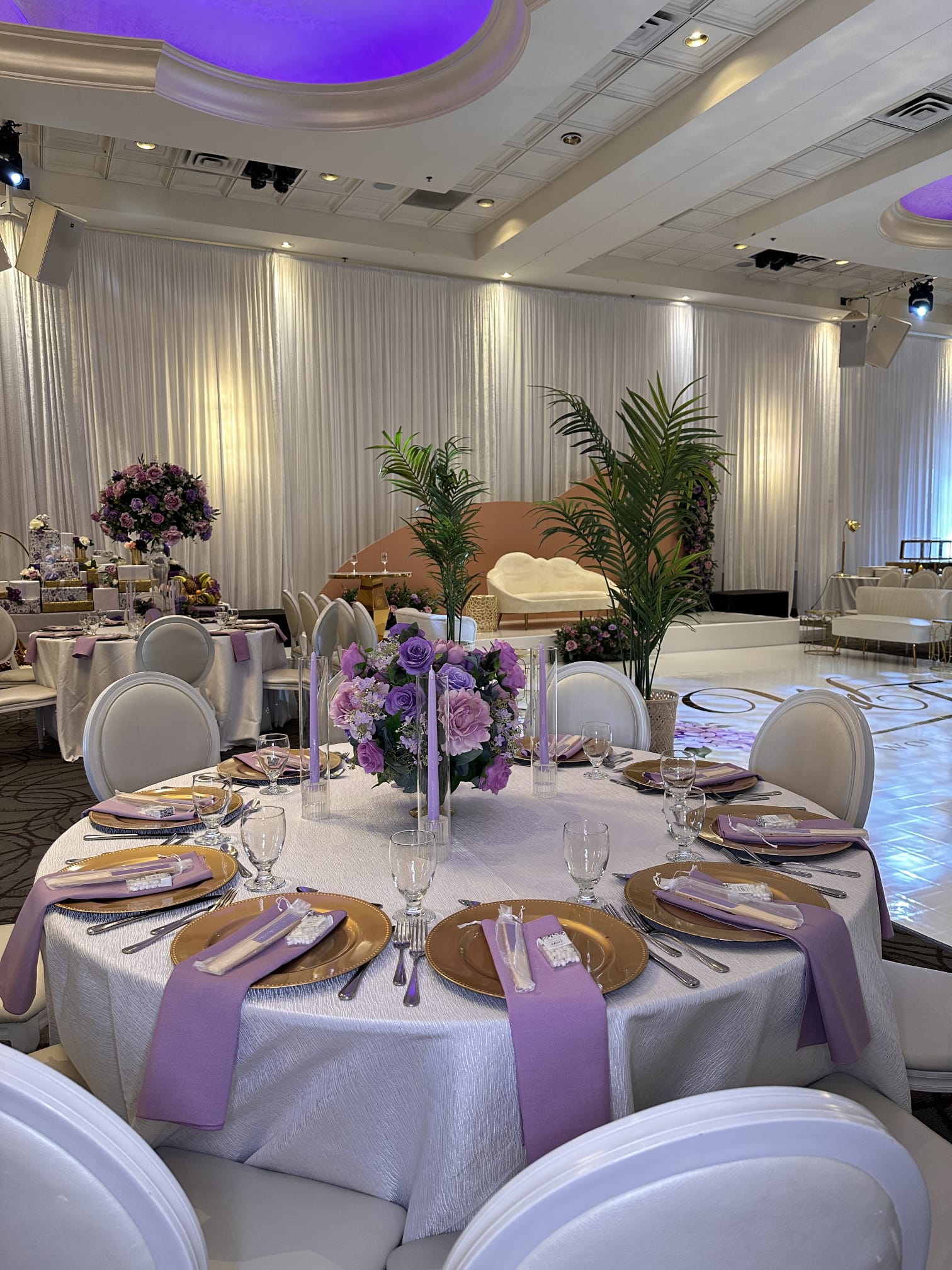 Weddings - Gallery Image 1